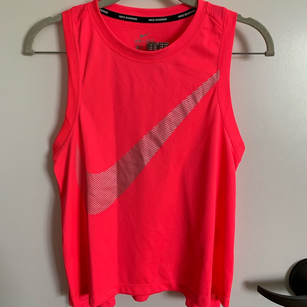 Nike Neon pink running tank